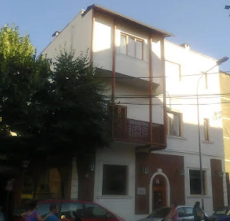 Boutique Artist Otel Tiran 3*,