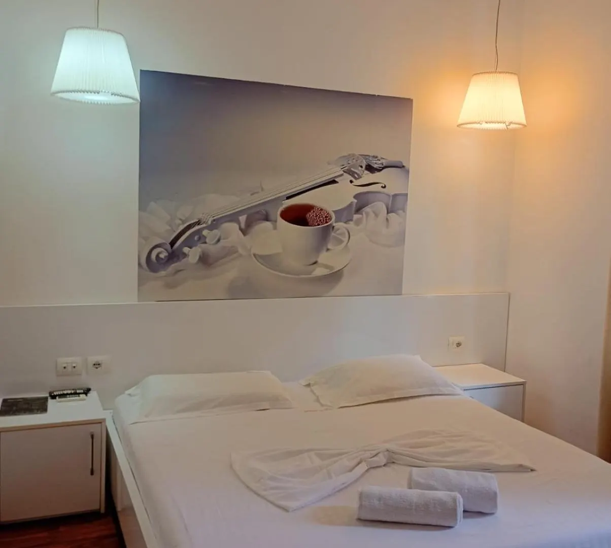 Boutique Artist Otel Tiran Arnavutluk